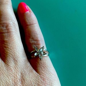 🆕NIP: STAR SILVER PLATED STAINLESS STEEL RING WITH CLEAR RHINESTONES: Size 5.5